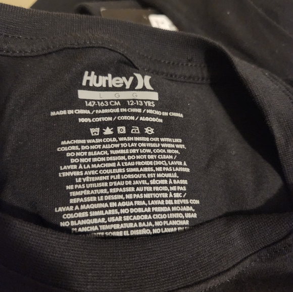 Hurley tee - Picture 2 of 3